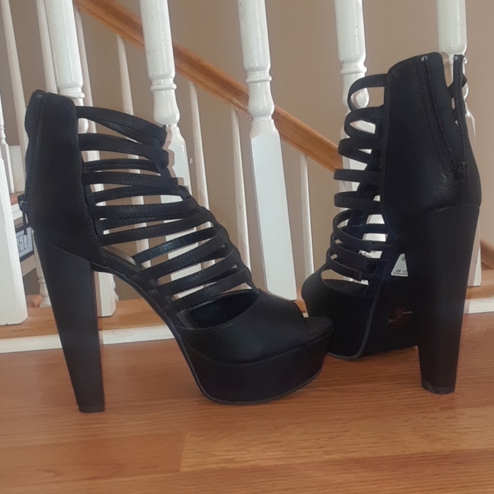 Black heels